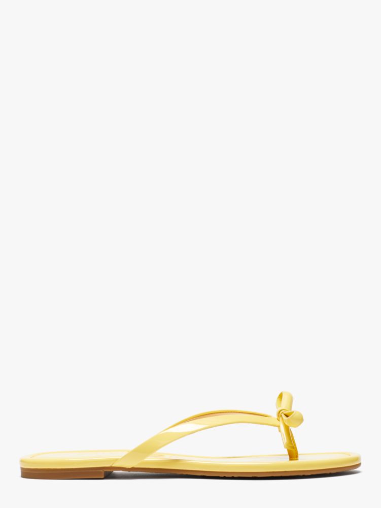 Kate Spade Petit Bow Patent Thong Sandals In Yellow Sesame
