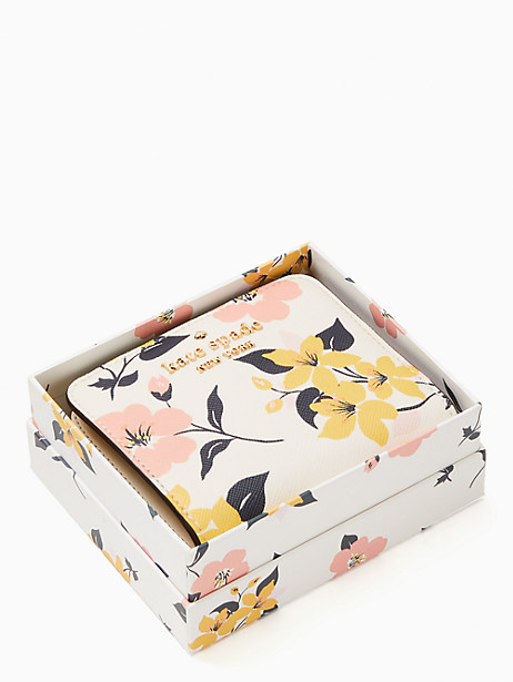 staci lily blooms boxed small zip around wallet