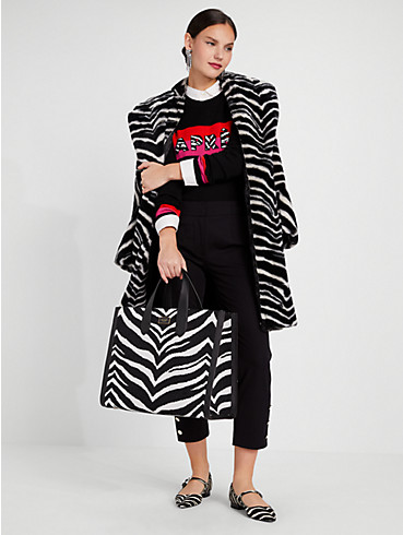 Manhattan Bold Zebra Tote Bag aus Bouclé-Jacquard, groß, , rr_productgrid