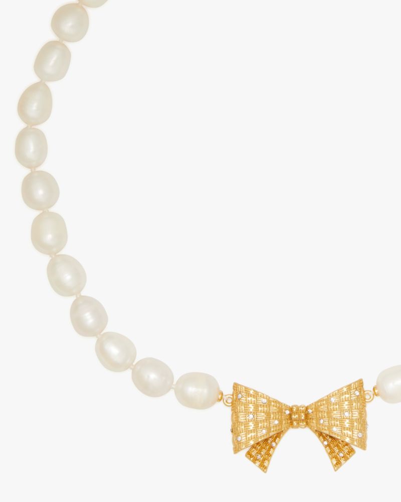 Kate Spade Wrapped In A Bow Pearl Necklace. 4