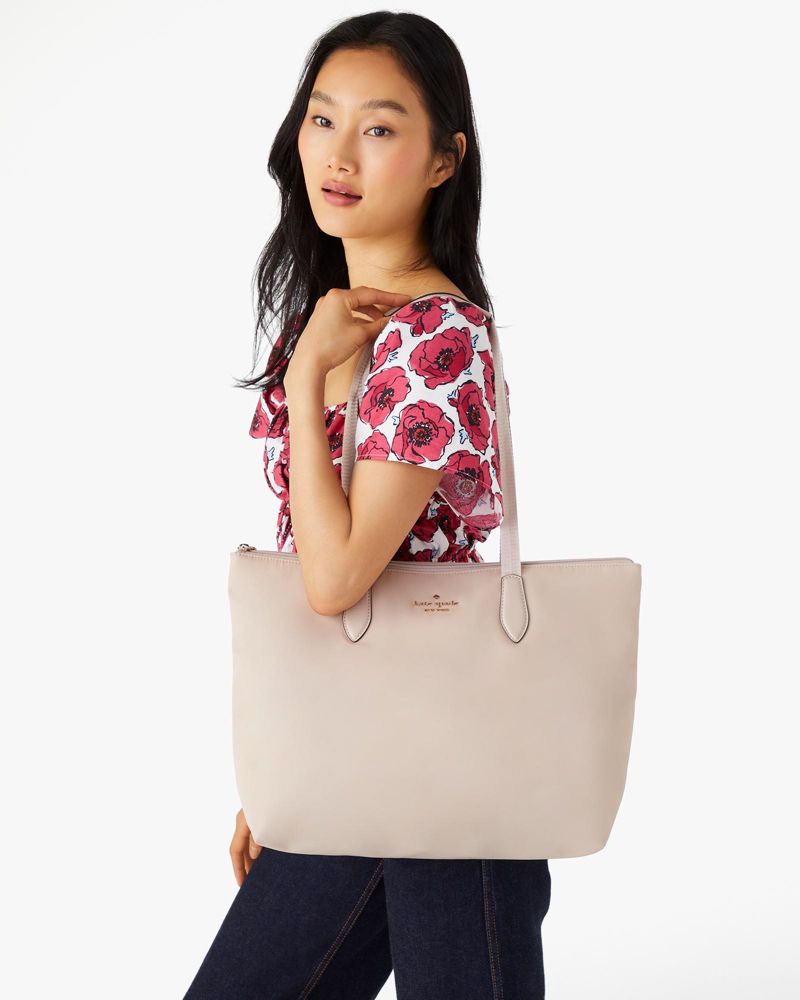 Kate Spade Purses, Backpacks, and Tote Bags Are Up to 70% Off Now