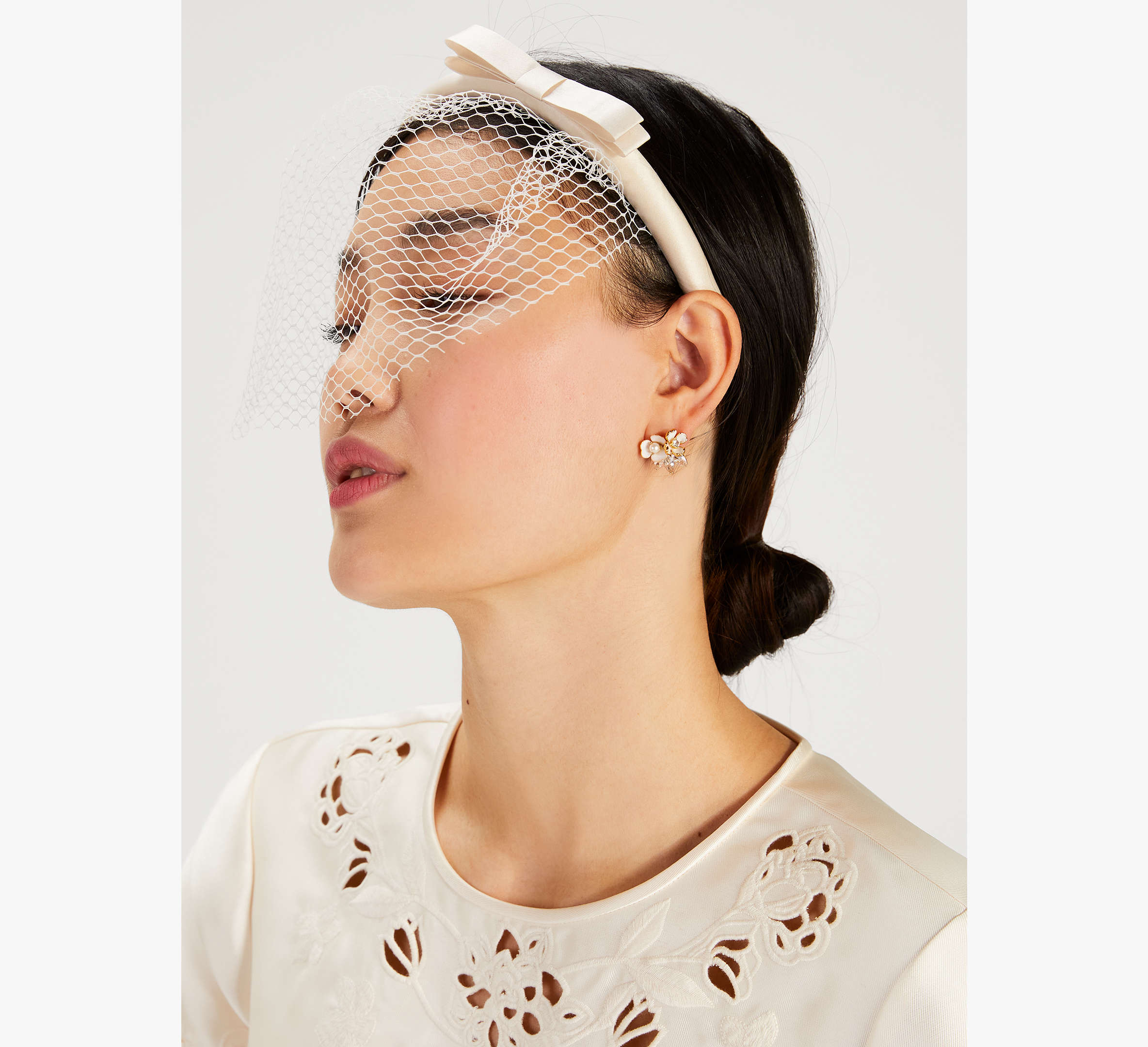 Kate Spade Bridal Bow Veiled Headband In French Cream