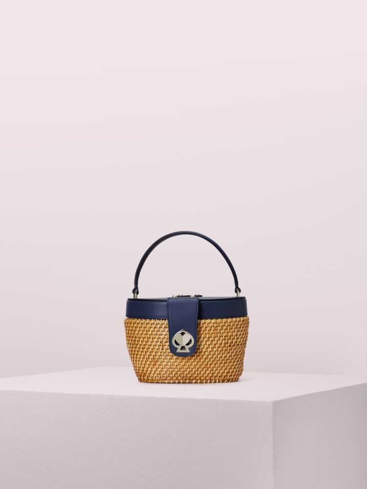 Pastel Woven Straw Envelope Crossbody Bag - Magnetic Butto (782914)