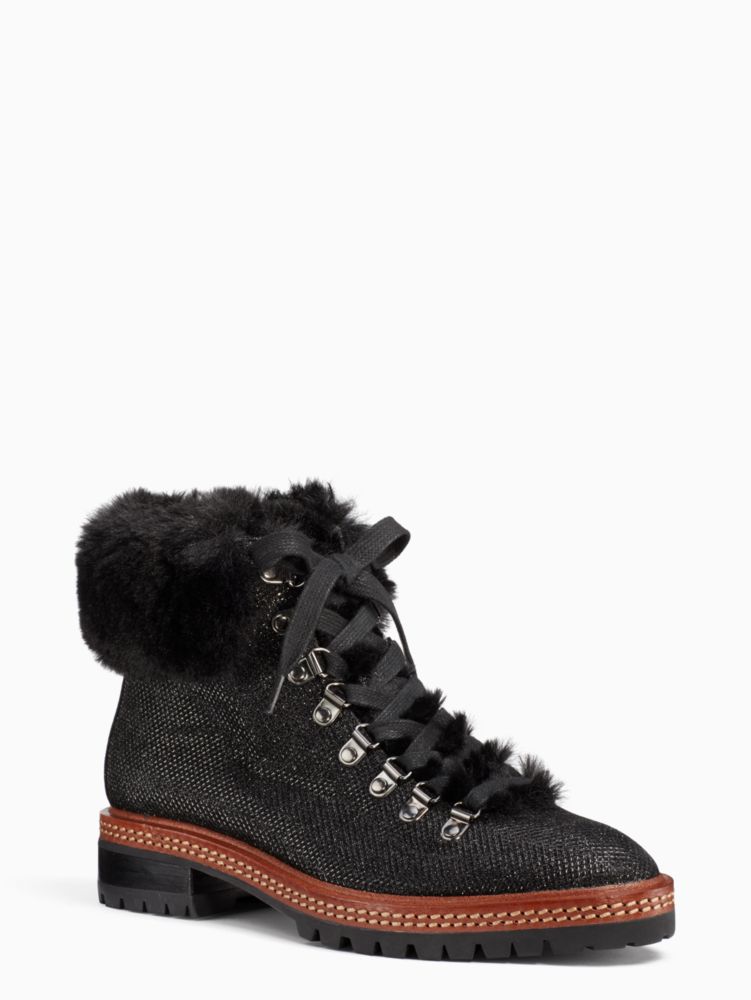 justin boots made