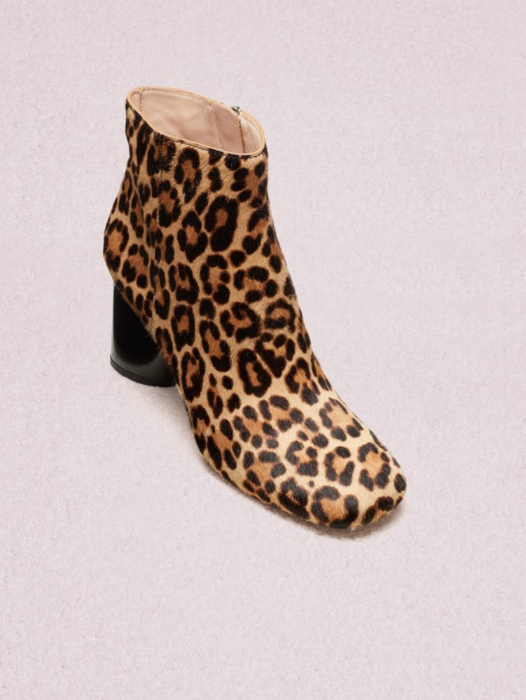leggings high heel boots