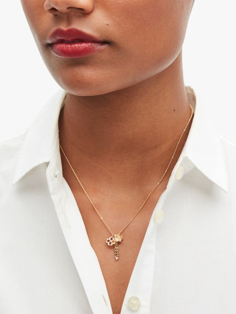 Love You, Mom Queen Bee Charm Pendant | Kate Spade New York