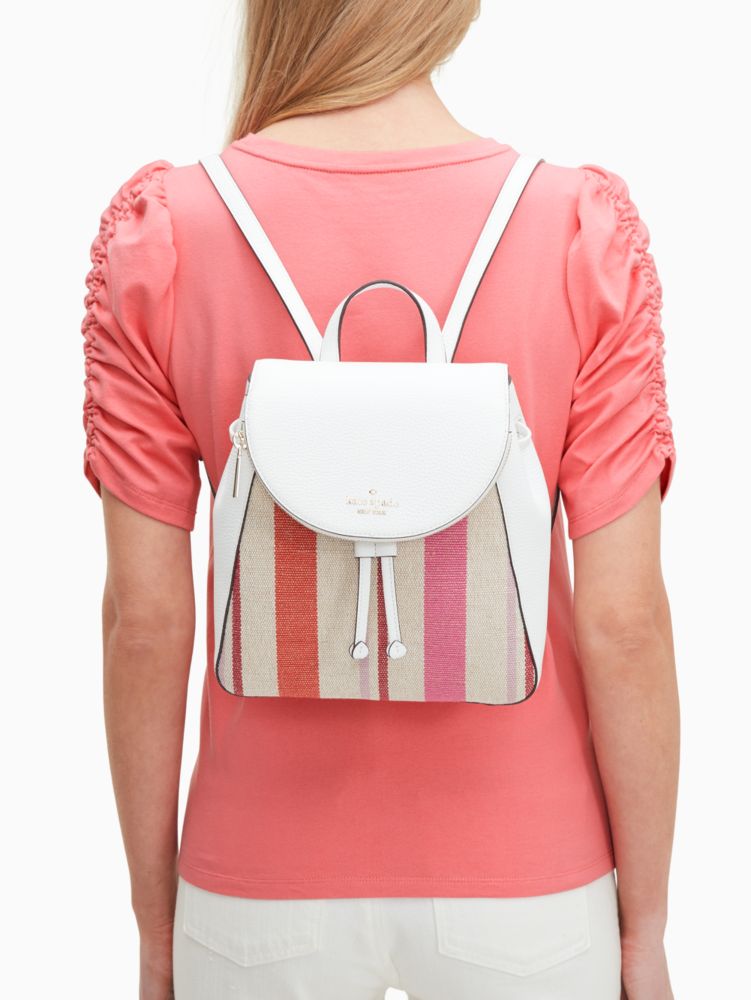 Arriba 81+ imagen kate spade leila medium backpack Thptnganamst.edu.vn